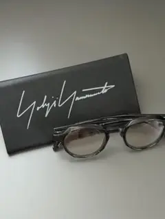 Item thumbnail for item b8621efe-a7f5-42ab-ba36-0a3337589d03