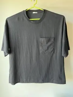 GU Tシャツ　ブラック