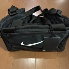 新品未使用　Nike ボストンバッグ ブラック 25L