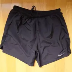 Nike ブラックショーツ DRI-FIT