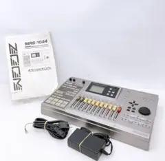 ZOOM ズーム マルチトラックレコーダー　MRS-1044 Zoom MRS-1044 Multi-track Recorder
