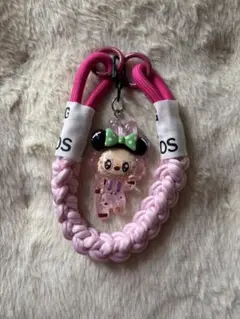 ラブブ ストラップ