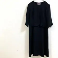 C2781 マーガレット　ブラックフォーマル（13号）ワンピース　半袖