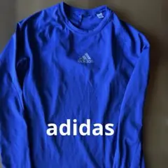 adidasアンダーシャツ