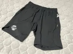 アスレタ　ショートパンツ　ブラック