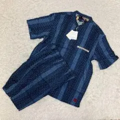 Item thumbnail for item 95595319-428f-40d9-b7c2-75e990529028