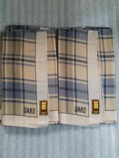 未使用保管品　DAKS　ハンカチ２枚セット
