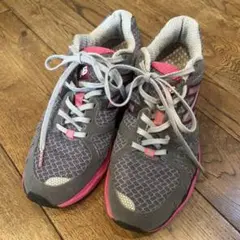 newbalance スニーカー 24.5cm