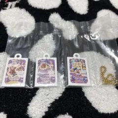 アイカツ　ガチャガチャ　ロイヤルムーンコーデ