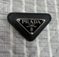 極美品 PRADA ブローチ