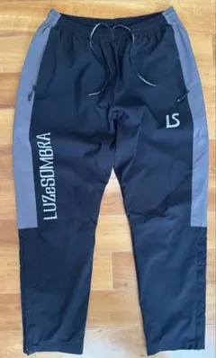 Item thumbnail for item 6bfa3724-a113-453b-83cc-11a597c5e33a