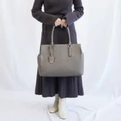 【美品】Juwelna Rose OLバッグ　トートバッグ　A4可　肩掛け可
