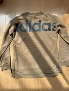 adidas トレーナー
