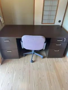 オフィスコム PJE 役員用家具 両袖机 ＆スイス製回転チェア