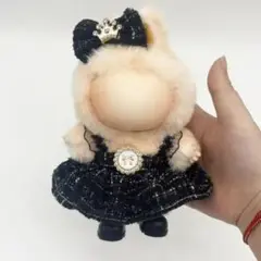 Item thumbnail for item 98382963-c43a-459e-8a39-36f9b840f94e