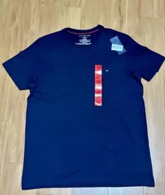 新品未使用 トミーヒルフィガー　ネイビー Tシャツ M