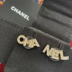 シャネル ロゴ ピアス