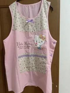 サンリオ　キティ　ハローキティ　エプロン　保育士　3L 4L かぶり　ボタン
