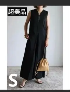 【超美品】ボンジュールサガン　ボンサガ　ディープvネックオールインワン　黒　S