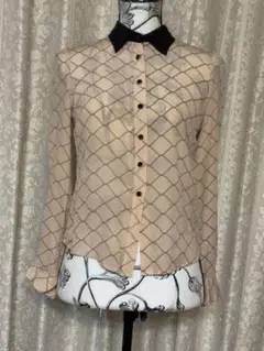アーモワールカプリス　オリビアルービンOlivia Rubin シルクブラウス