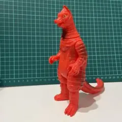 ウルトラマン　怪獣　バニラ　ソフビ　軟質　当時物