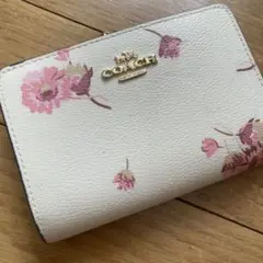 COACH☺︎コーチ☺︎花柄 二つ折り財布☺︎がま口☺︎お値下げ可能