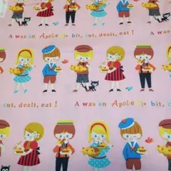 COSMO TEXTILE アップルパイ柄の綿生地 男の子　女の子　クロスロード