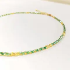 グリーン×ゴールドのビーズネックレス(サージカルステンレス製)