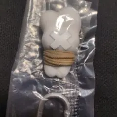 beco+25 しりみみうさぎ ガチャ キーホルダー