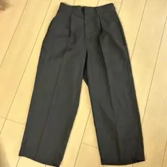 BrokenBase. ダークグレー ワイドフィット スラックス