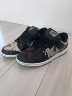 ナイキ　Nike Dunk Low カモフラージュスニーカー