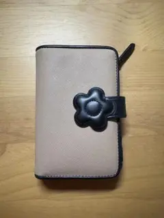 Item thumbnail for item a8e41064-4c50-452f-b4d6-2d67947144e7