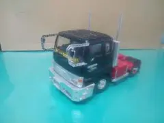 デコトラ‼️1/32 アオシマ製・イスズ・ギガ、キャビン（オフロードキャブ）のみ デコトラ‼️1/32 アオシマ製・イスズ・ギガ、キャビン（オフ