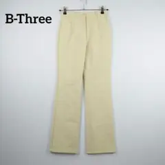【美脚×高級感】B-Three ストレッチフレアパンツ 32 上品 美シルエット