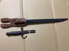 古い物で詳細不明‼️日本軍三十年式銃剣と鞘★鉄製❗️レプリカ？訓練用？刃無し模造刀‼️ Amazon.co.jp: 三十年式銃剣剣差（けんさし）◇レプリカ