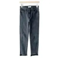 Item thumbnail for item b1ddd0e7-e251-4102-a4c7-fce90d902e90