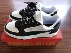 PUMA スニーカー ホワイト/ブラック/グリーン