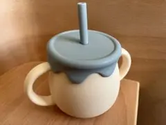 ベビー用シリコンカップ ストロー付き