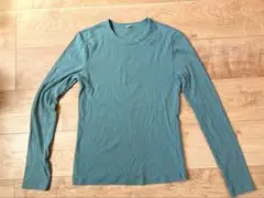 UNIQLO 長袖Tシャツ S グリーン　伸縮性あり