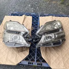 20型ヴェルファイア　中古ヘッドライト　ジャンク