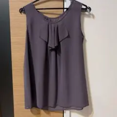 紫シアー素材　ノースリーブトップス