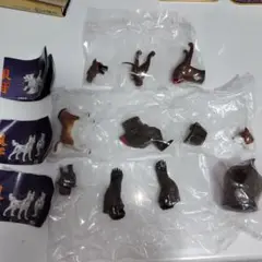 銀牙フィギュアコレクション 　ベン　リキ　赤カブト