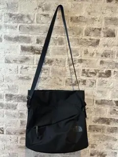 Item thumbnail for item c594714c-0a50-40d5-84e3-6a6f17d2bc52