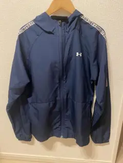 UNDER ARMOUR レディース　ウィンドブレーカー S/M