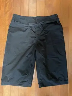 BRANDBLACK / 004 QUOD TE TIBI 黒　クロップドパンツ