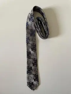 ネクタイ