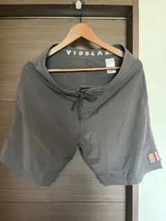 VISSLA ヴィスラ グレー 水着 サイズ30