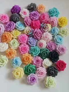 ハンドメイド樹脂バラの花パーツ50個以上3