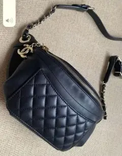 CHANEL シャネル ウエストバッグ ブラック マトラッセ
