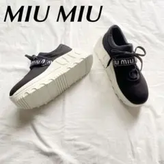 未使用に近い miumiu 厚底 ネオプレーン スニーカー ロゴベルト・ヒール